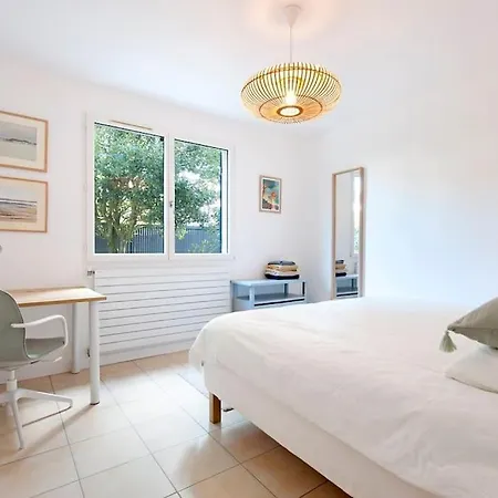 Holiday home Loueurdappart - Grande Maison Zen Et Tres Bien Equipee 5 Min