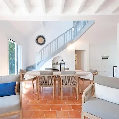 Hébergement de vacances Loueurdappart - Grande Maison Zen Et Tres Bien Equipee 5 Min